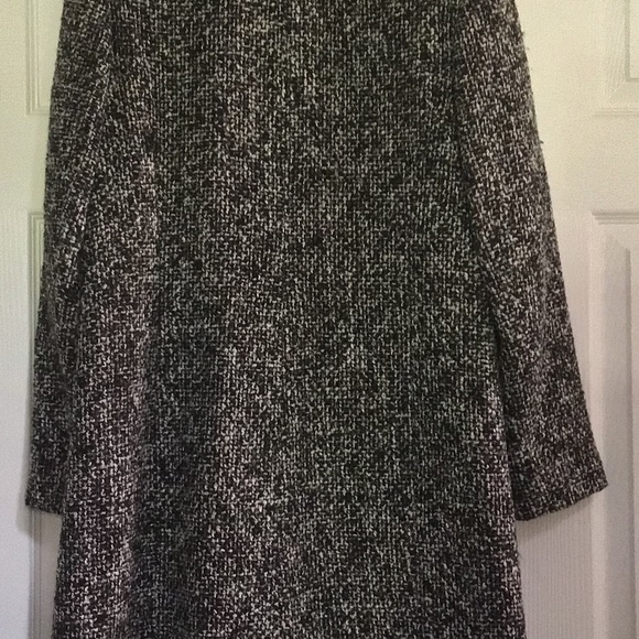 Boucle Design coat. Full length - Picture 7 of 13